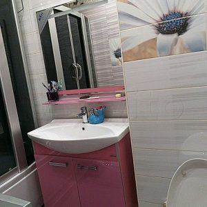 5-к. квартира, 110 м², 1/5 эт.