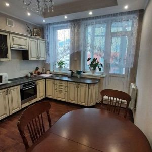 2-к. квартира, 65 м², 3/12 эт.