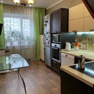 2-к. квартира, 87 м², 3/12 эт.