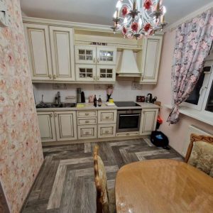 4-к. квартира, 112 м², 7/16 эт.