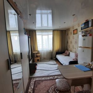 комната
