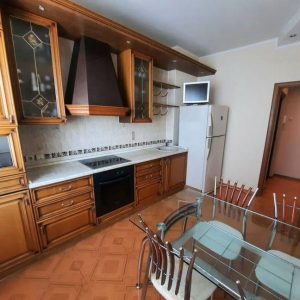 3-к. квартира, 70 м², 9/9 эт.