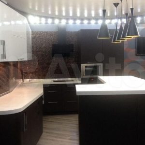 4-к. квартира, 210 м², 11/11 эт.