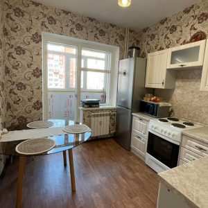 2-к. квартира, 55 м², 3/9 эт.