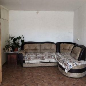 Доля в 4-к. квартире, 63,3 м², 4/5 эт.