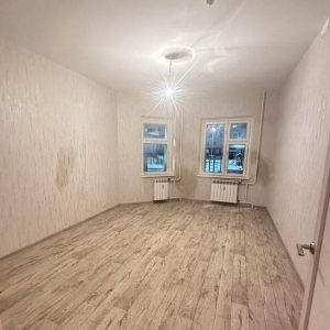 3-к. квартира, 79 м², 1/9 эт.